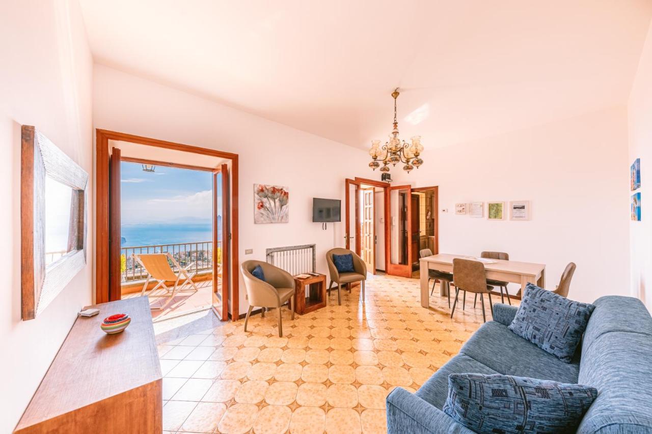 Appartamento Emma In Villa Laura Scala Eksteriør billede